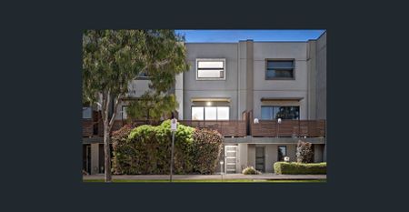 Modern Townhouse Living in Wollert - Photo 3