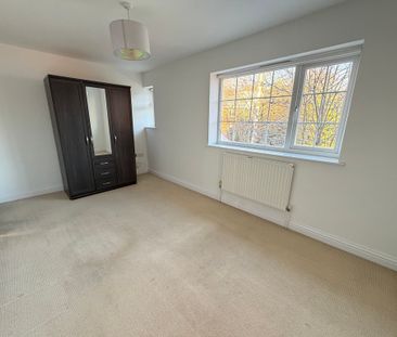 St. Michaels Court, Tettenhall , Wolverhampton - Photo 4