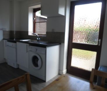 2 bedroom house to rent - Photo 2