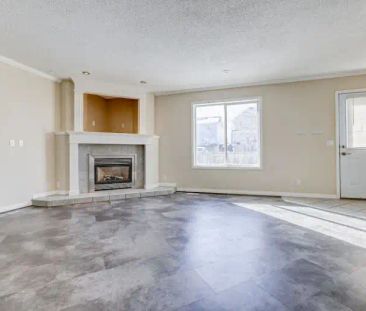 UTILITIES INCLUDED BRIGHT SPACIOUS AND PRIVATE | Calgary - Photo 1