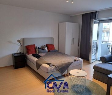 FUSSLÄUFIG ZUR SCHWEIZER STRASSE: modern eingerichtetes Apartmentin... - Photo 1