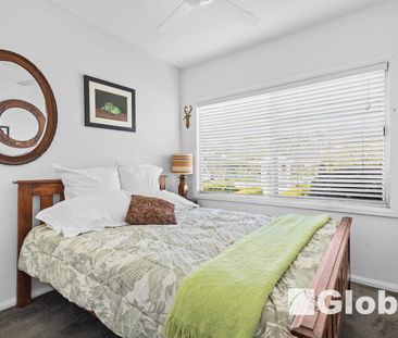 Beautifully Renovated 3-Bedroom Home – Water & Electricity Included! - Photo 4
