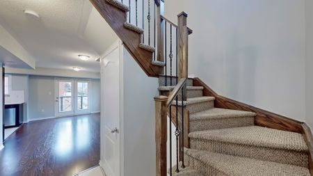 For Lease - 2496 Post Road Unit# 17, Oakville, Ontario - Photo 2