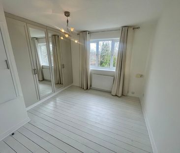 2 bedroom semi-detached house to rent - Photo 4