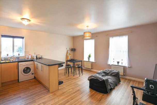 2 bedroom apartment to rent - Photo 1