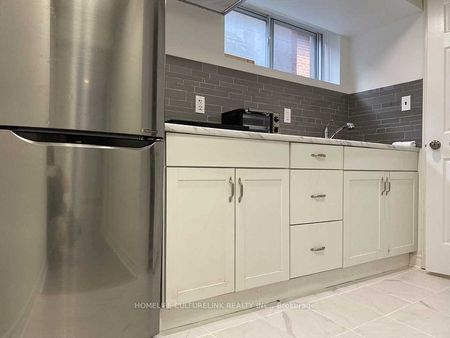 For Lease - 46 Stansbury Crescent Unit# Bsmt, Toronto, Ontario - Photo 2