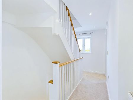 3 bedroom townhouse to rent - Photo 3