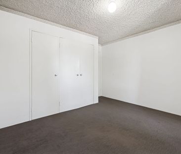 GREAT LOCATION - Photo 4