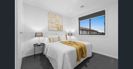 Brand New Family Home - Move In Before Christmas! - Photo 4