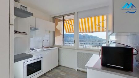 Location Appartement 2 pièces 40m² MARSEILLE 9ème - Photo 2