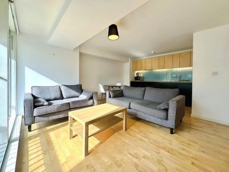 2 bedroom flat to rent - Photo 5
