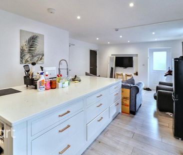 1 bedroom terraced house to rent - Photo 5