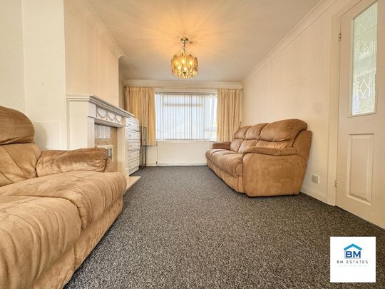 3 bedroom semi-detached house to rent - Photo 1