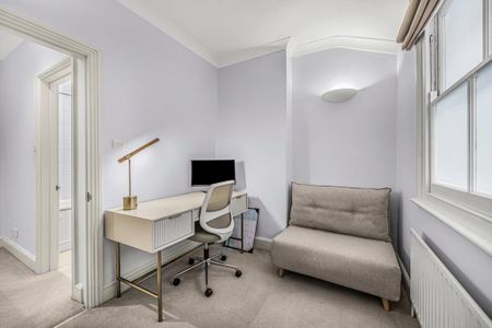 3 bedroom mews to rent - Photo 5