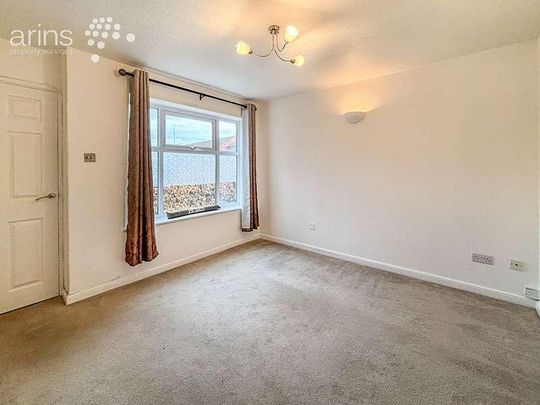 Lysander Close, Woodley, Reading, RG5 - Photo 1