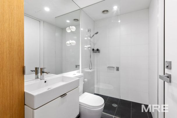 414/39 Coventry Street, Southbank - Photo 1