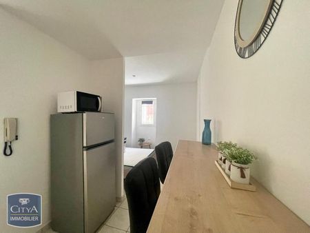 Location Appartement 1 pièce 18m² BEZIERS 34500 - Photo 4