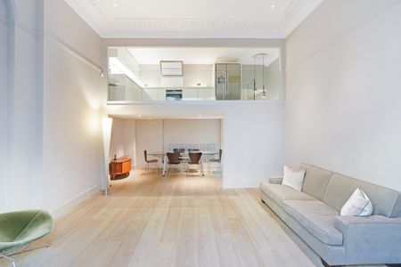 De Vere Gardens, London, W8 ground floor flat to rent - Photo 3