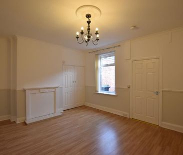 2 bedroom terraced house to rent - Photo 6