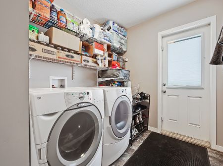 2115 New Brighton Park SE, Calgary - Photo 3