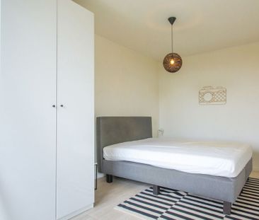 Appartement te huur in Evere voor € 1.150 met 1 slaapkamer - Photo 3