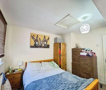 Farndon Close, Northampton, NN3 - Photo 2