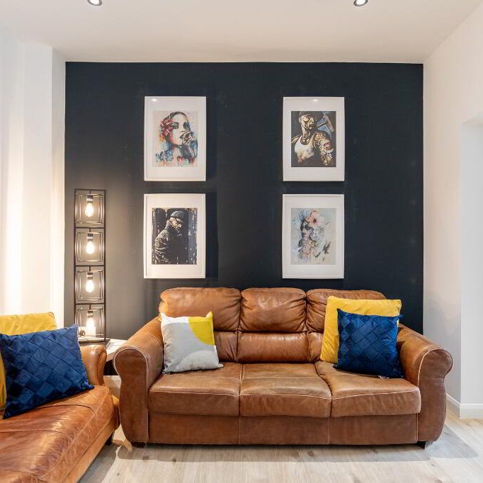 Room 5, 9 Frank Street, Belfast, BT5 4NW - Photo 1