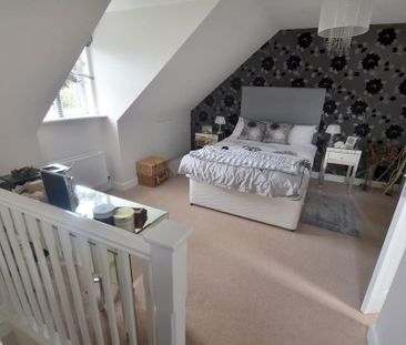 3 bedroom semi-detached house to rent - Photo 6