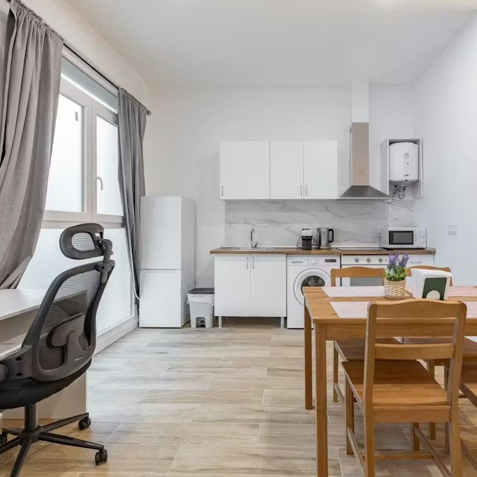 Avinguda de Sant Josep de la Muntanya, Valencia, Valencian Community 46008 - Photo 1