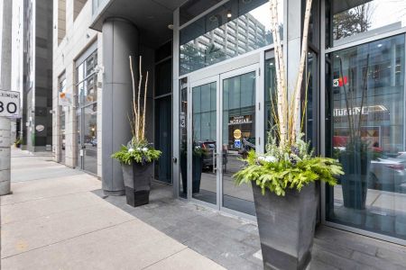 For Lease - 21 Balmuto Street Unit# 1504, Toronto, Ontario - Photo 3