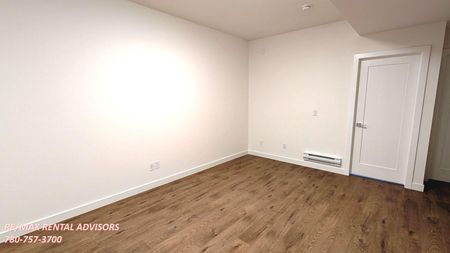 BSMT 586 Rangeview Street Southeast - Photo 4