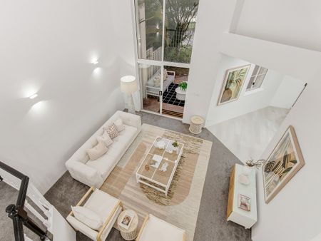 10/24 Ron Penhaligon Way, Robina QLD 4226 - Townhouse For Rent | Domain - Photo 2