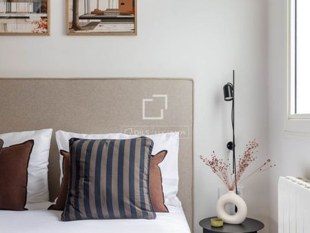 Excellent 4 Bedroom apartment for rent in Eixample Right, Barcelona - Photo 3