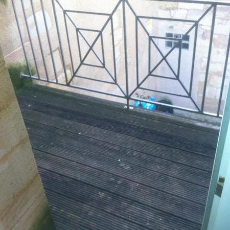 Location Appartement 3 pièces BORDEAUX 33300 - Photo 4