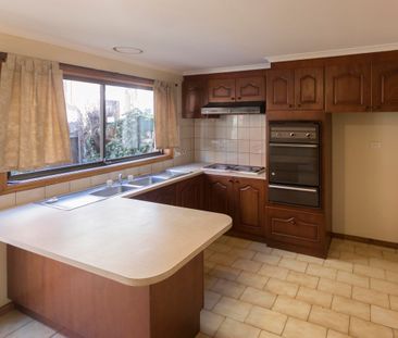 Townhouse in the Heart of Brunswick - Photo 4