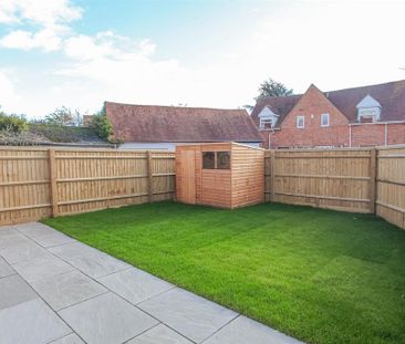 3 bedroom semi-detached house to rent - Photo 5