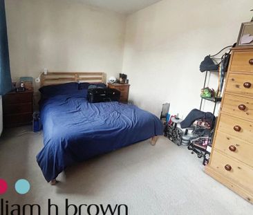 Hussar Close, Colchester - Photo 5