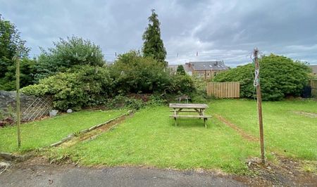 Fantastic 4 student bedroom property - Photo 4