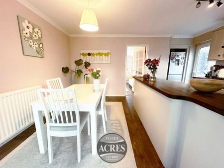 3 bedroom link detached house to rent - Photo 3