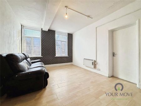 2 bedroom flat to rent - Photo 3
