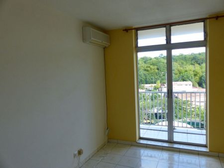 Location Appartement 71.94m² 3 pièces Fort de france - Photo 5