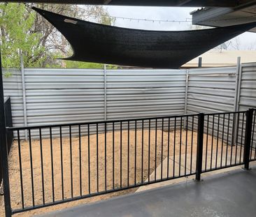 Modern Three Bedroom Home in Larapinta - Photo 1