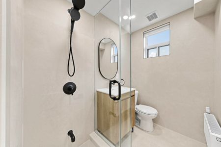For Lease - 427 Lawrence Avenue Unit# 1, Toronto, Ontario - Photo 5