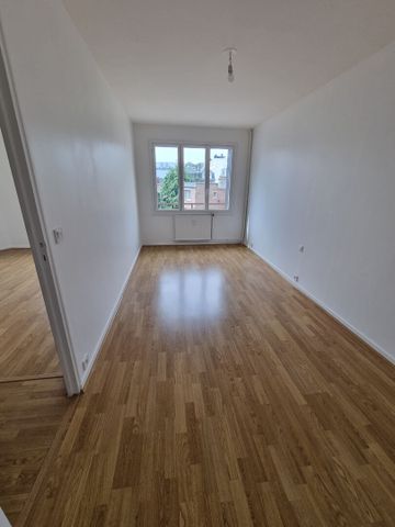 Location Appartement 4 pièces 86m² - Photo 5