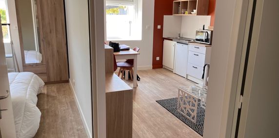 Location Appartement 2 pièces 28m² RUELLE SUR TOUVRE 16600 - Photo 2