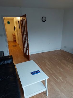 2 Bed Terraced House, Beaumont Walk, LE4 - Photo 1