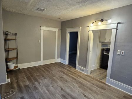 For Lease - 23 Ritson Road Unit# #3, Oshawa, Ontario - Photo 4