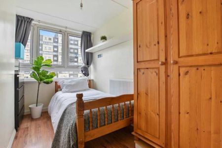 4 bedroom flat to rent - Photo 5