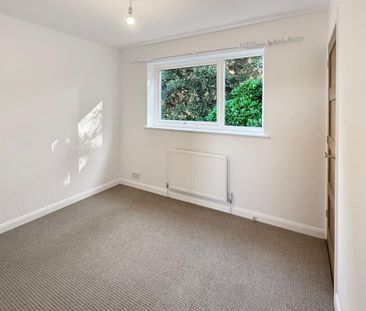 3 bedroom detached house to rent - Photo 4