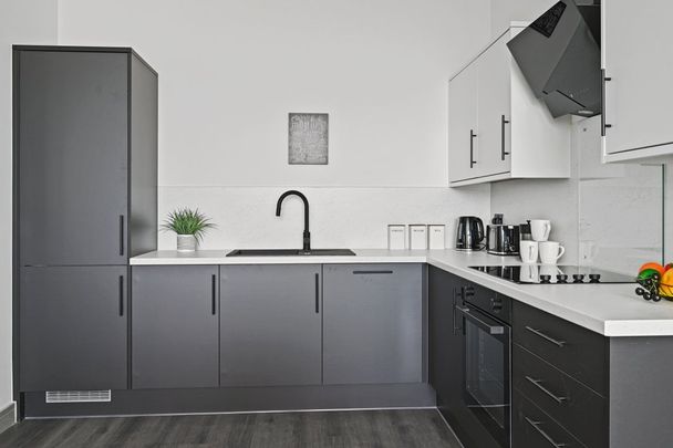 Guild House - Photo 1